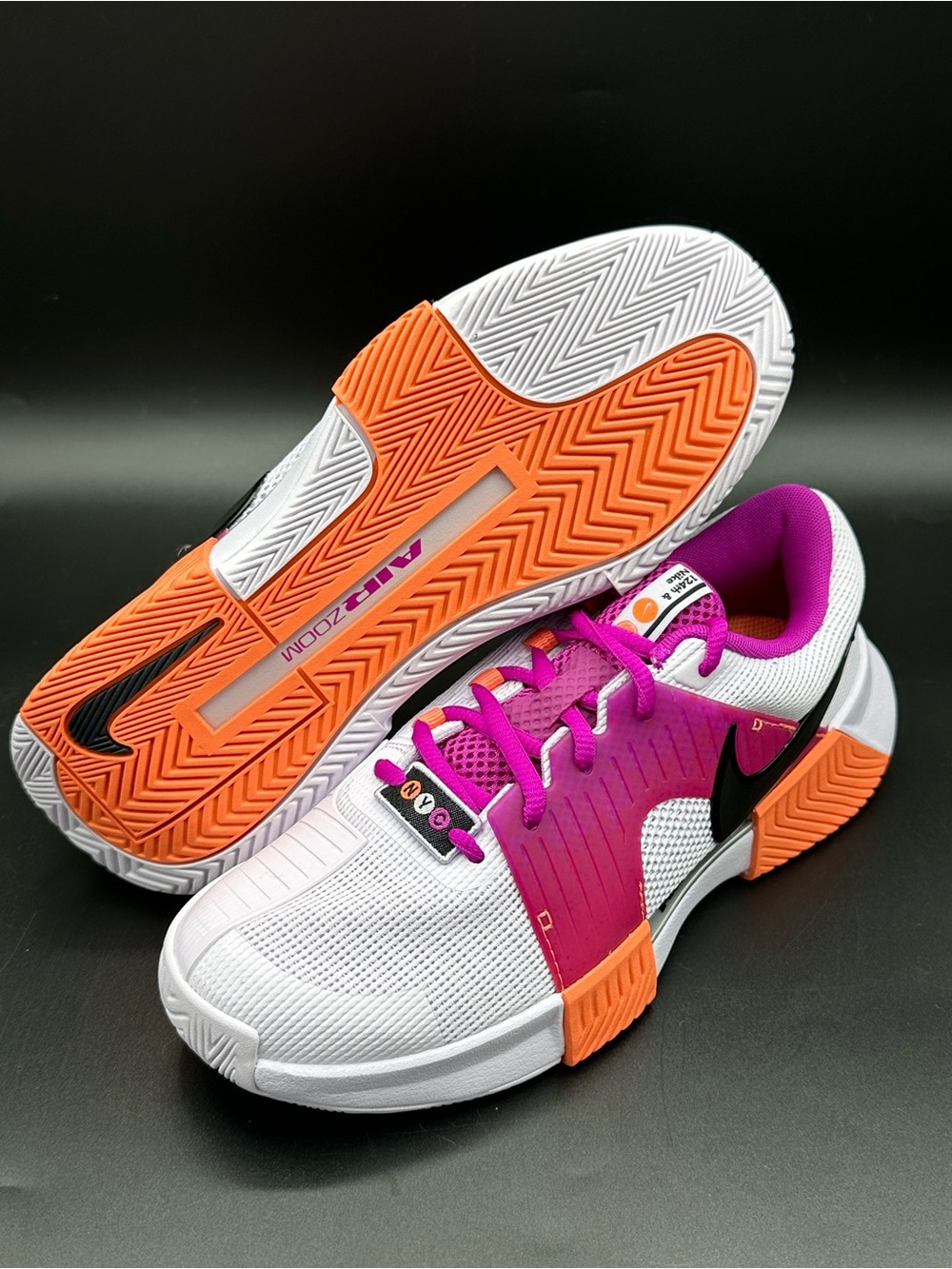 Nike Tennis Sneaker Zoom GP Challenge 1 Premium Purple FQ7263-500 Womens Size 8